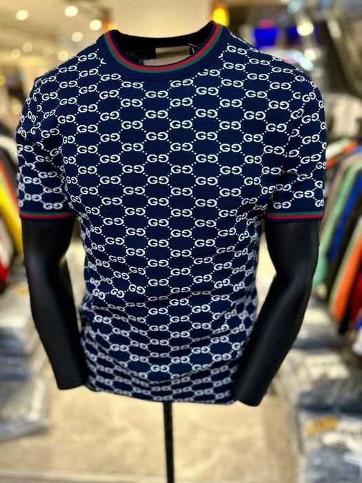 Tricouri damă și barbati