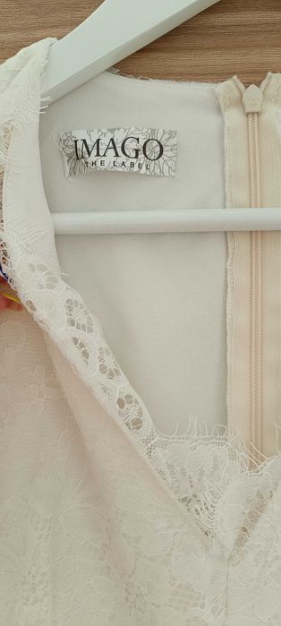 Бяла дантелена рокля IMAGO размер ХС