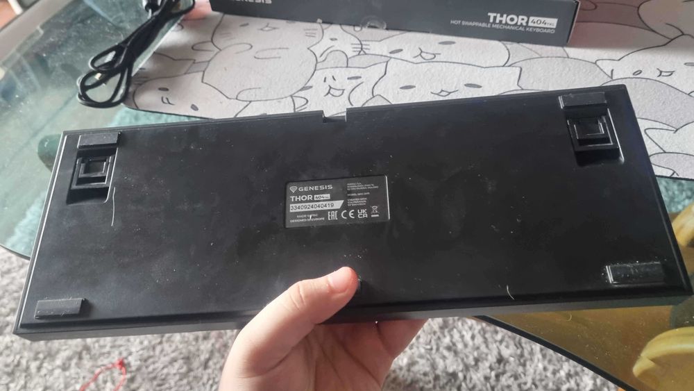 Genesis Thor 404 TKL – Механична геймърска клавиатура RGB