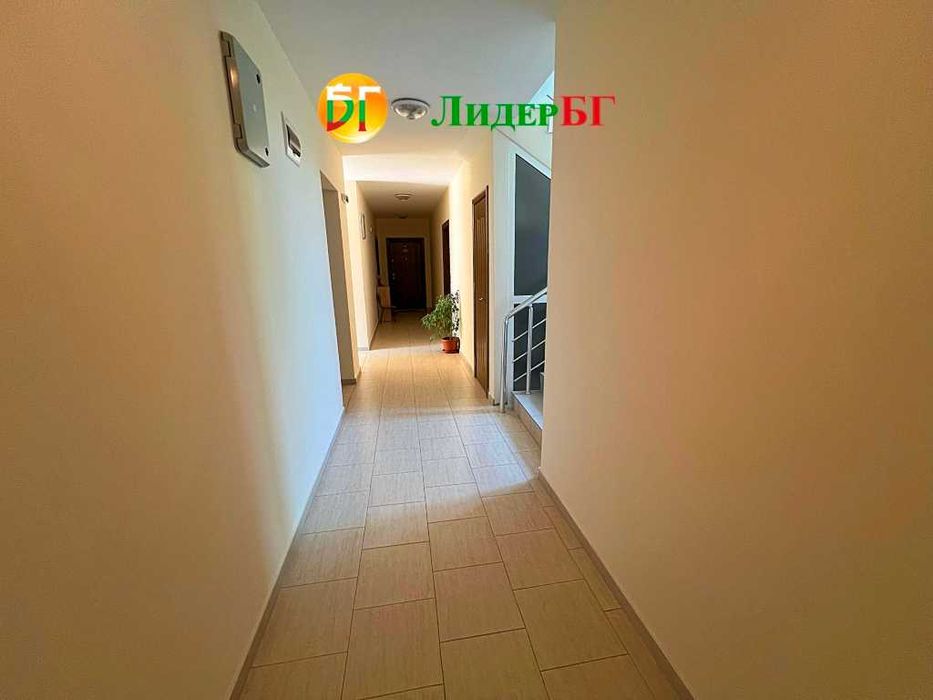 Малък двустаен апартамент с вътрешен двор