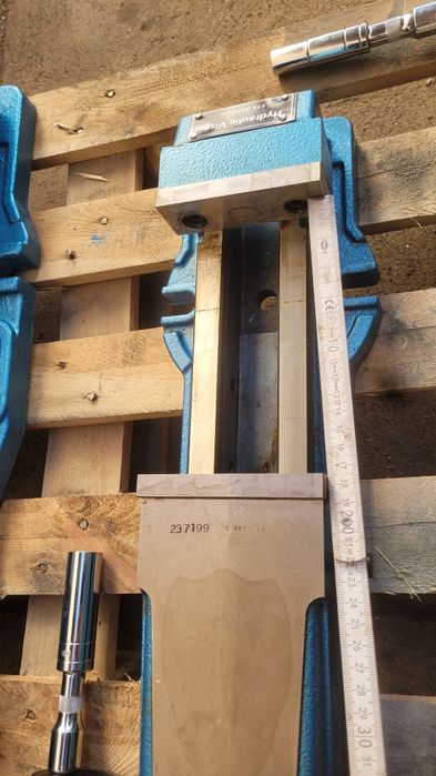 menghina de precizie noua pt. cnc , freza , masina de gaurit  , raboteza  , banc lucru