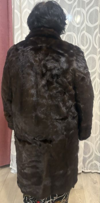 Продам норковую шубу