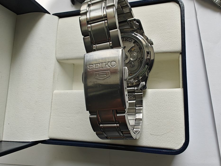 Seiko 5 automatic