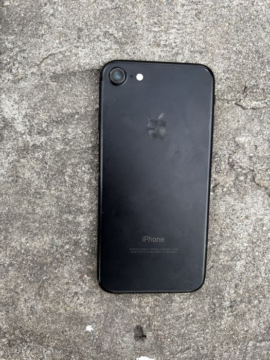 Айфон 7 на забчасти