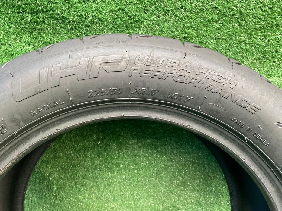 Set 4 anvelope vara Taurus UHP Ultra High Performance 225 55 R17 101V