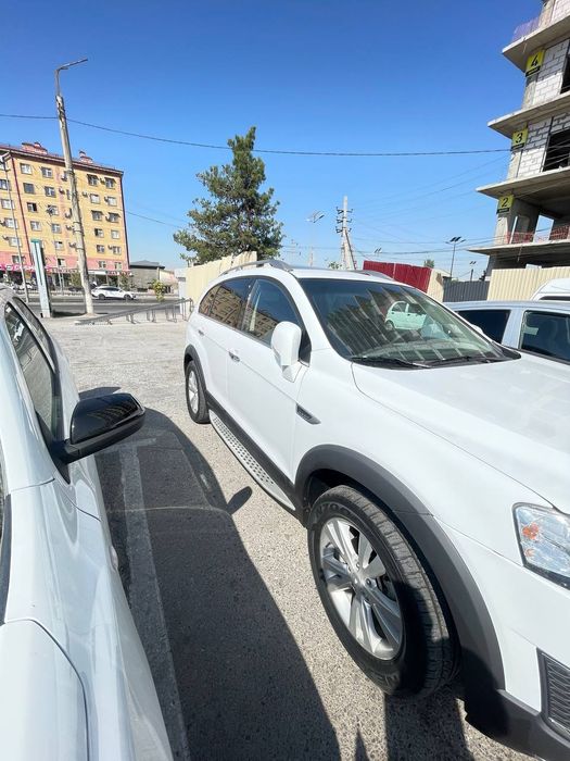 Srochna sotiladi Captiva 3 2014