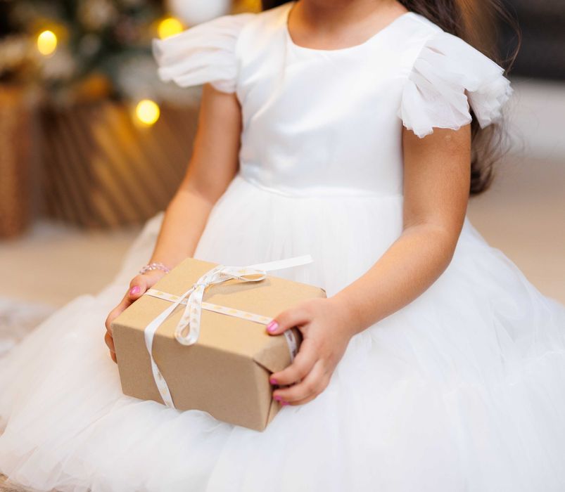 Продам шикарное платье для девочек