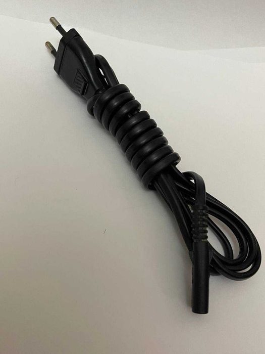HDMi, VGA, SATA. Продаются кабели для компьютеров.