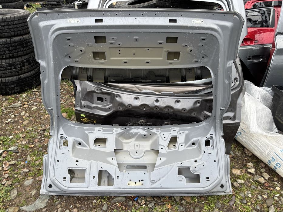 Капак/Багажник/Задна врата Капак VW ID6 GTX