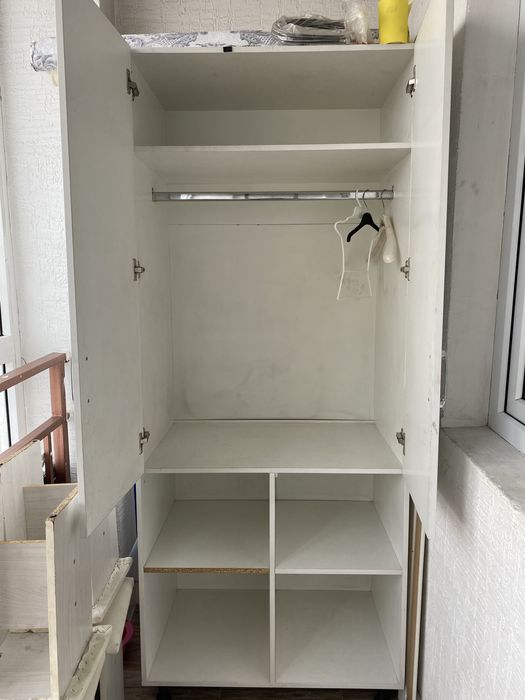 Продам шкафы для вещей