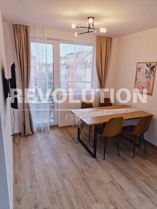 Дава се под наем Тристаен апартамент в Варна, Възраждане 1 - 80 кв.м за 598.23 € - Снимка #1