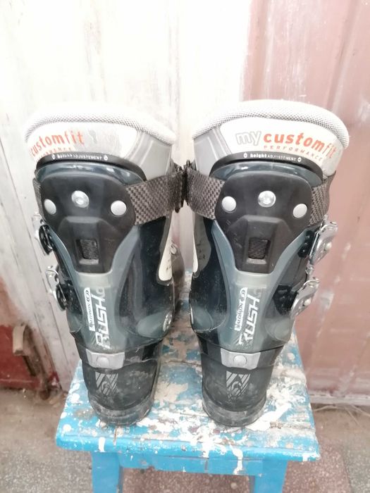 Bocanci de ski Salomon Rush.