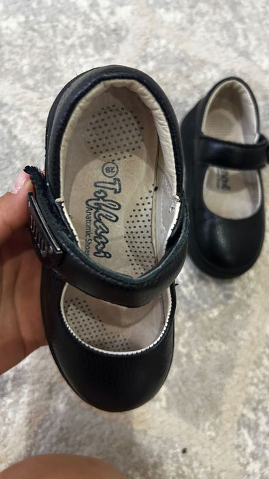 Продам Туфли детские
