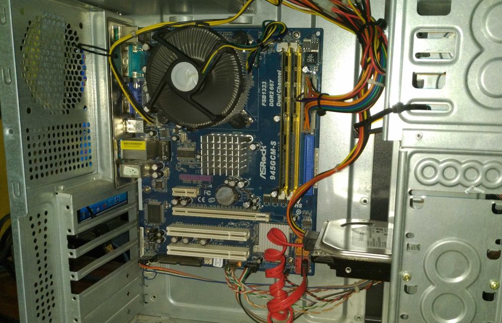 Системный блок "Сериалофон"