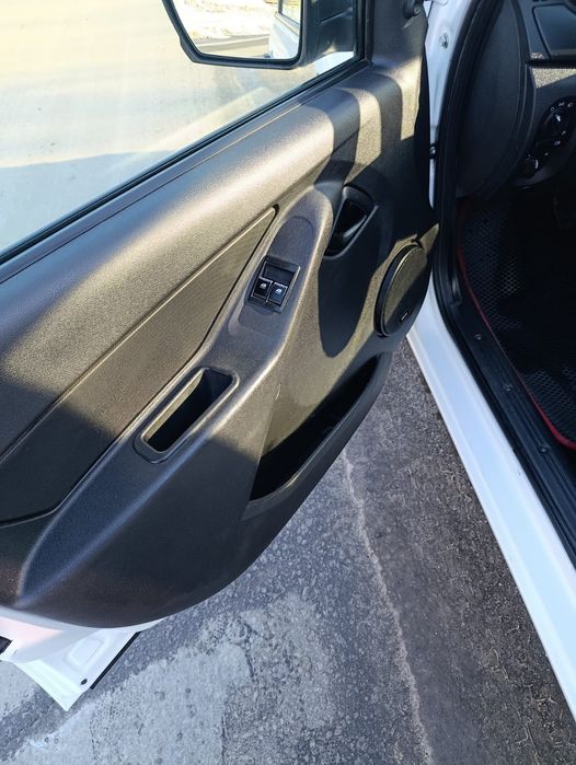 Лада гранта белого 2019