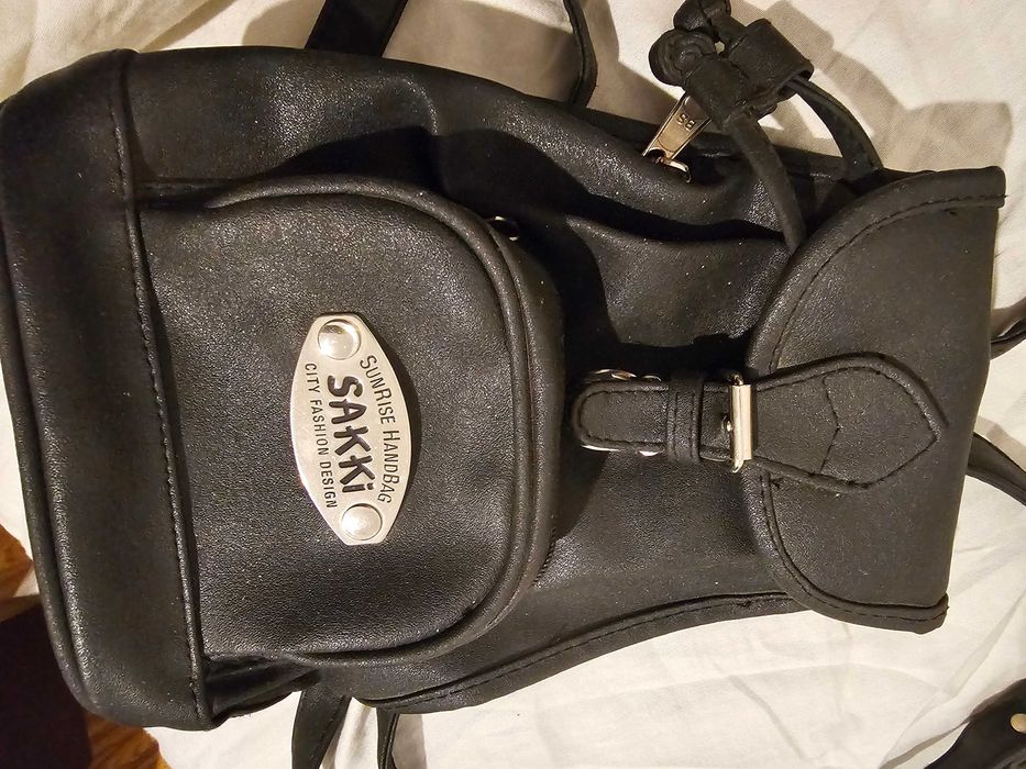 vand rucsac mic dama marca SAKKI