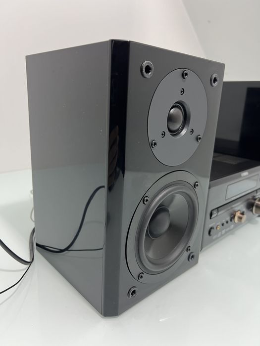 Receiver CD, DVD, CDR, CDRW, MP3 YAMAHA RDX-E700 cu Boxe YAMAHA NX-E700 și Telecomandă