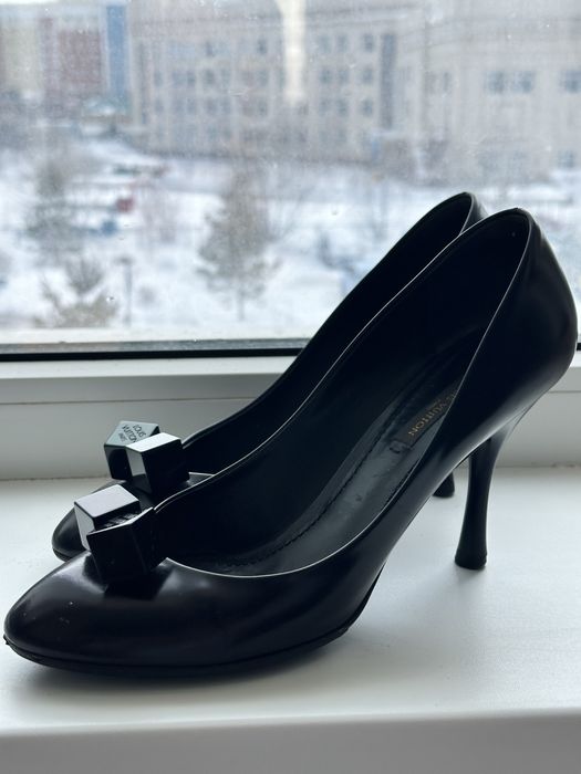 Туфли лаковые черные