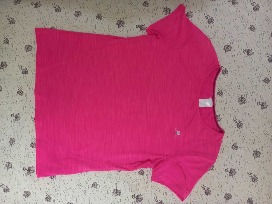 Дрехи дамски - всичко по 3 евро