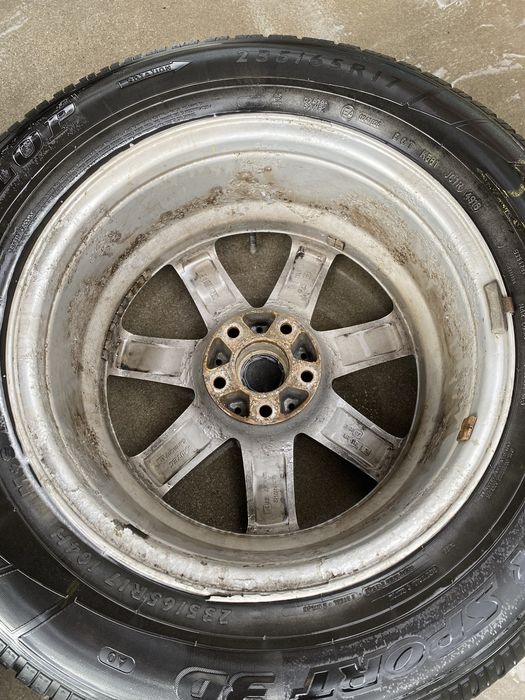 Vand 4 jante cu anvelopa iarna 235/65R17 Audi
