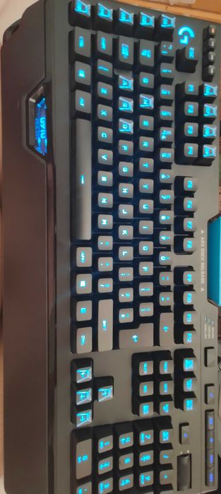 2 геймърски клавиатури Logitech G910 Orion Spectrum RGB зони