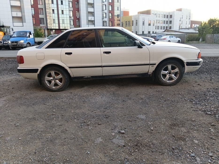 Аудй  в4 на ходу 1992 моно
