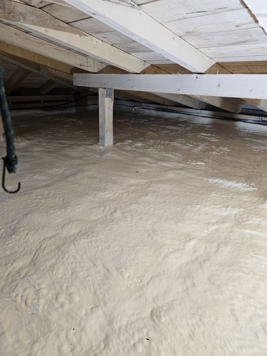 Izolatii spuma poliuretanica