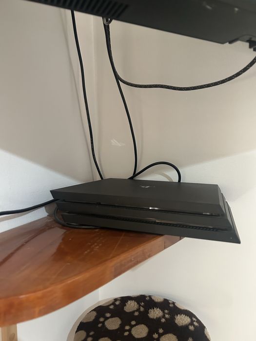 ps4 pro plus 3 controllere
