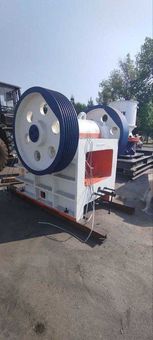 Щековая дробилка PE-500X750