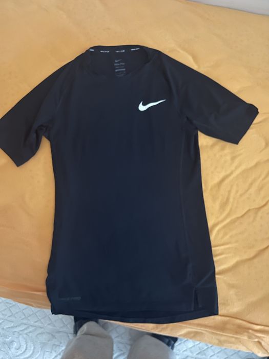 Тениска за спорт, Nike