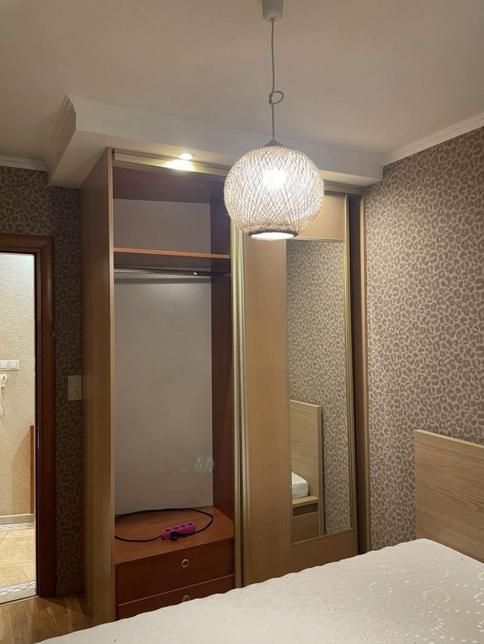 Дава се под наем Тристаен апартамент в София, Белите брези - 76 кв.м за 800 € - Снимка #3