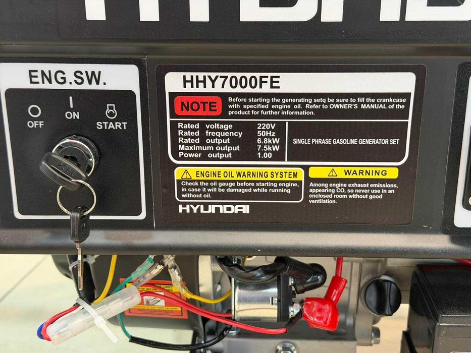 Бензинов генератор Hyundai HHY7000FE / 5.0 kW, 13 HP, ел.старт