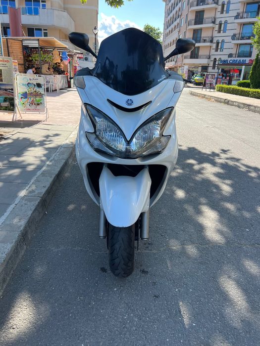 Yamaha majesty 400