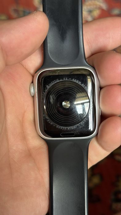 Apple Watch Se 44 mm 89% акб