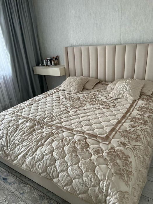 спальная кровать