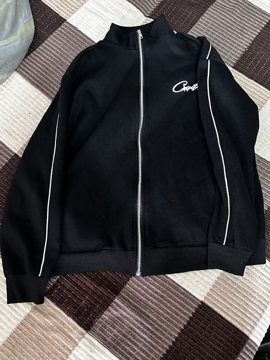 Костюм спортивный