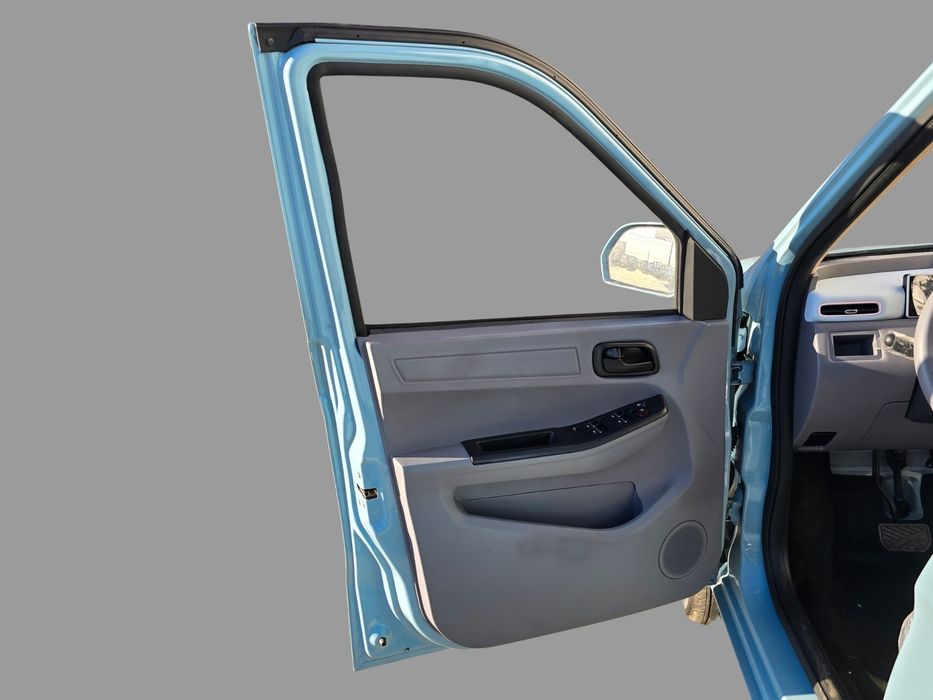 Mașinută electrică– AM -45 Km/h permis auto Ideal oraș  Noua