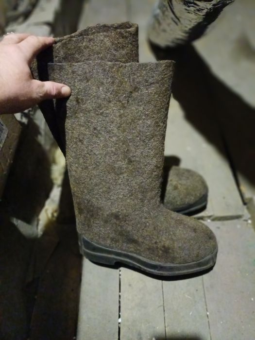 Продаю валенки 44 размер