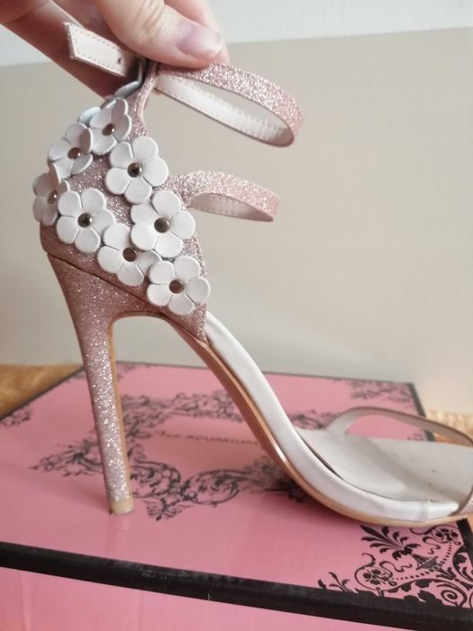 Отворени официални обувки на висок ток