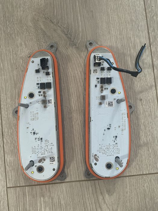 Droser faruri logan 3 jogger