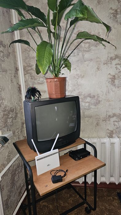 Продам телевизор самсунг