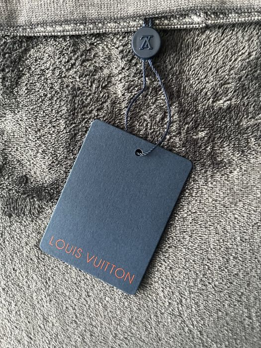 Caciula louis vuitton