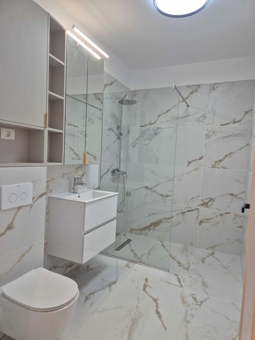 Inchirie apartament 2 camere, loc de parcare, str. 1 Decembrie, Tunari