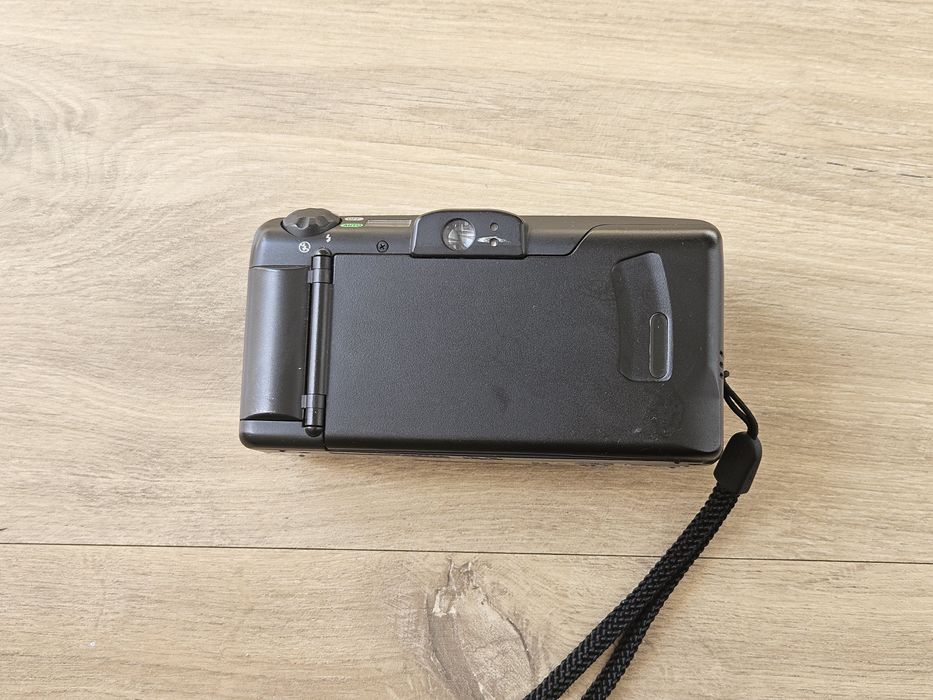 Canon Prima Super 105 - aparat foto cu film