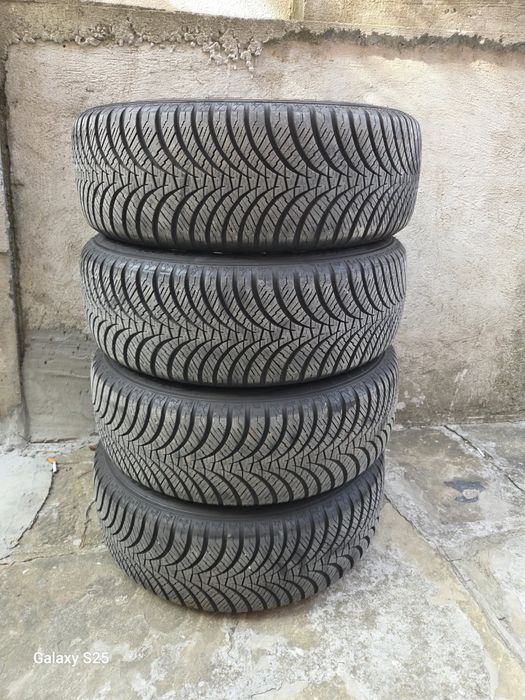 Зимни гуми 215 60 R16 Falken All SEASON 5x112