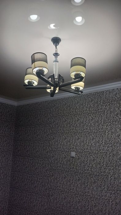 Продам 5 - рожковую    люстру