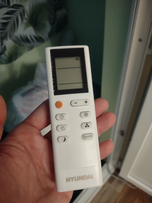 Aer condiționat portabil Hyundai 12000 BTU NOU