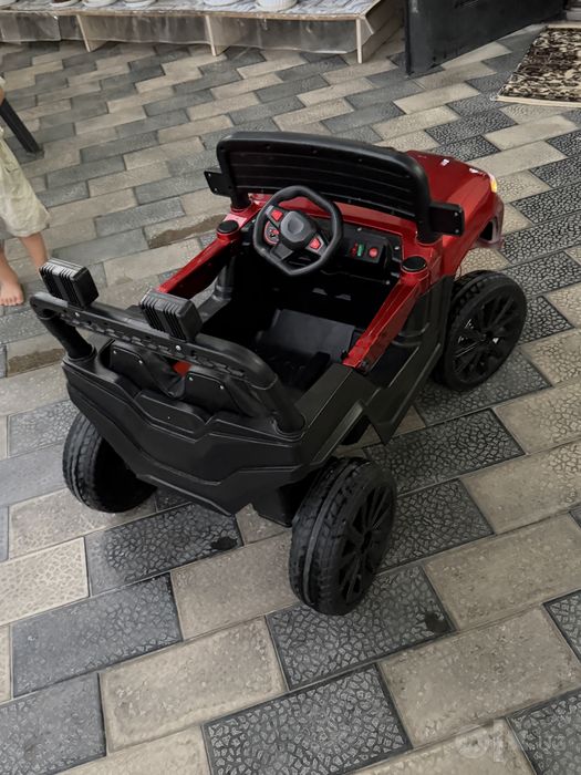 Машина электрическая