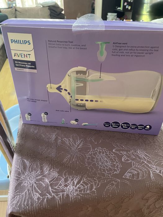 Бебешки комплект шишета и биберони марка Филипс