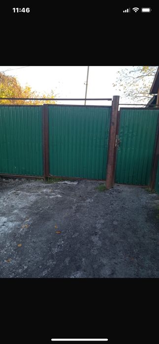 Продам небольшой дом с водой